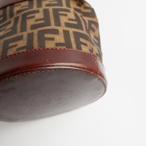 Authentic Preowned Vintage Fendi Brown Zucca Bucket Handbag - Picture 3 of 16